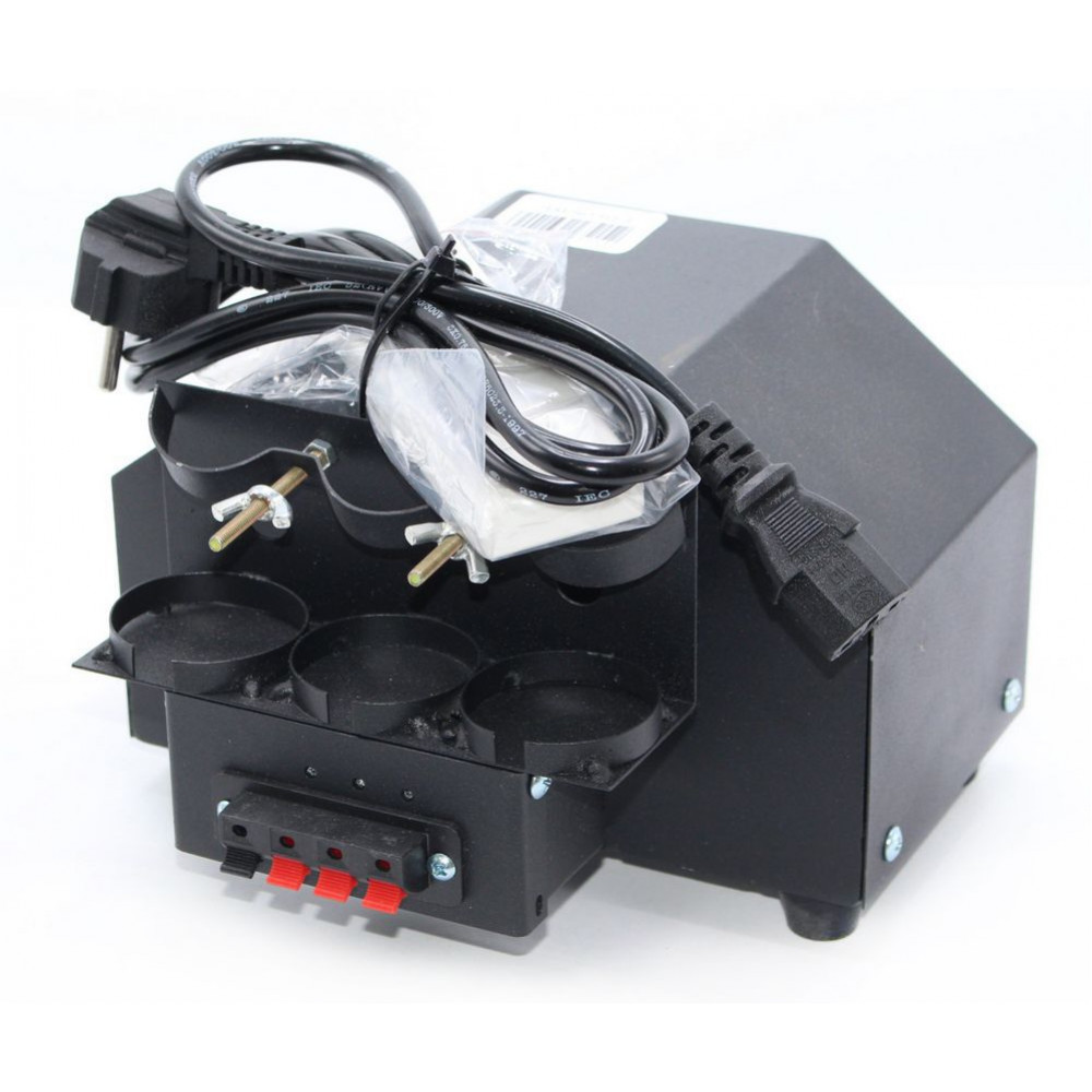 Սարքավորում հրավառության երեք թիակ անիվ միակողմանի, իր կառավարման վահանակով